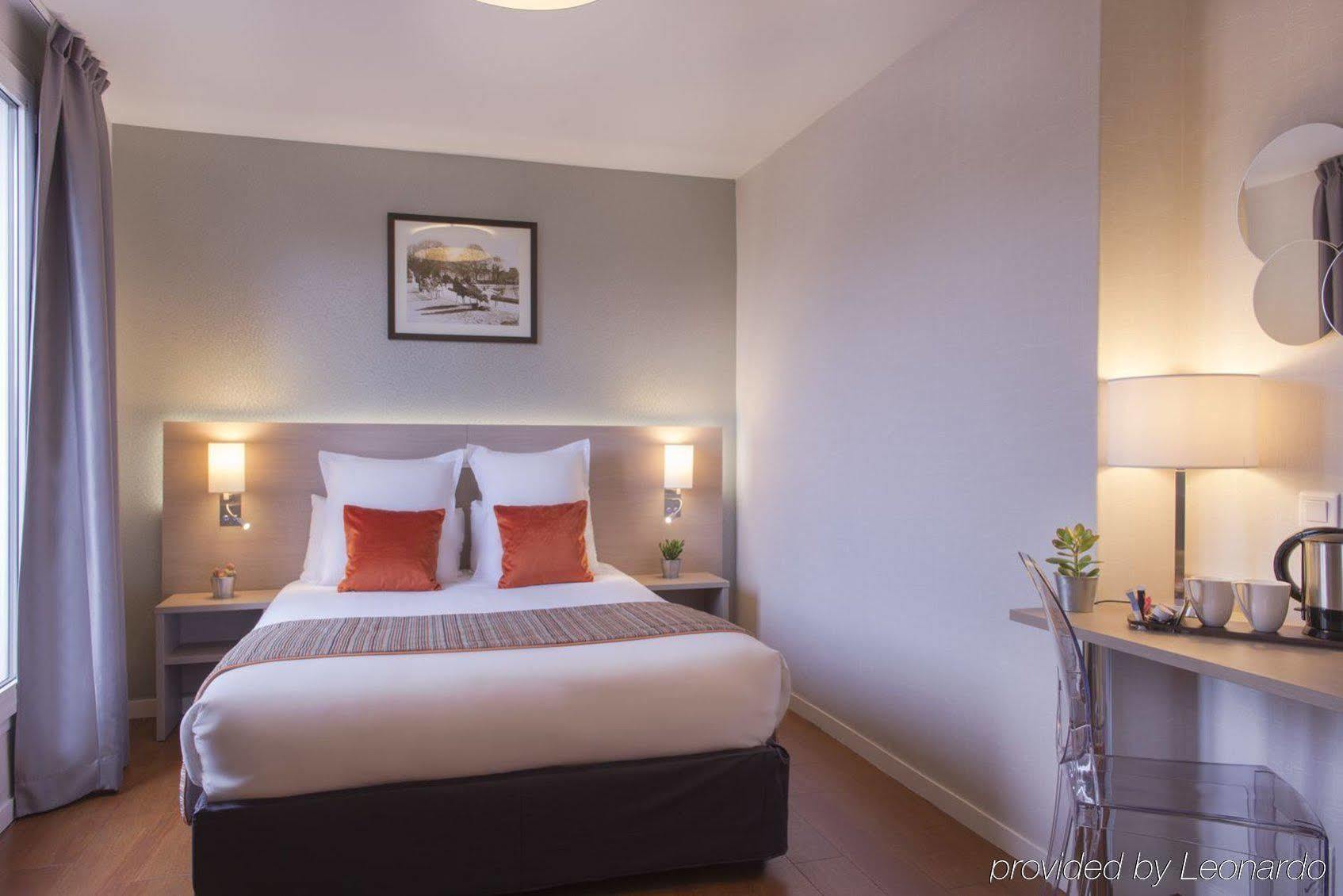 Diese Hotel Bastille Париж Екстериор снимка